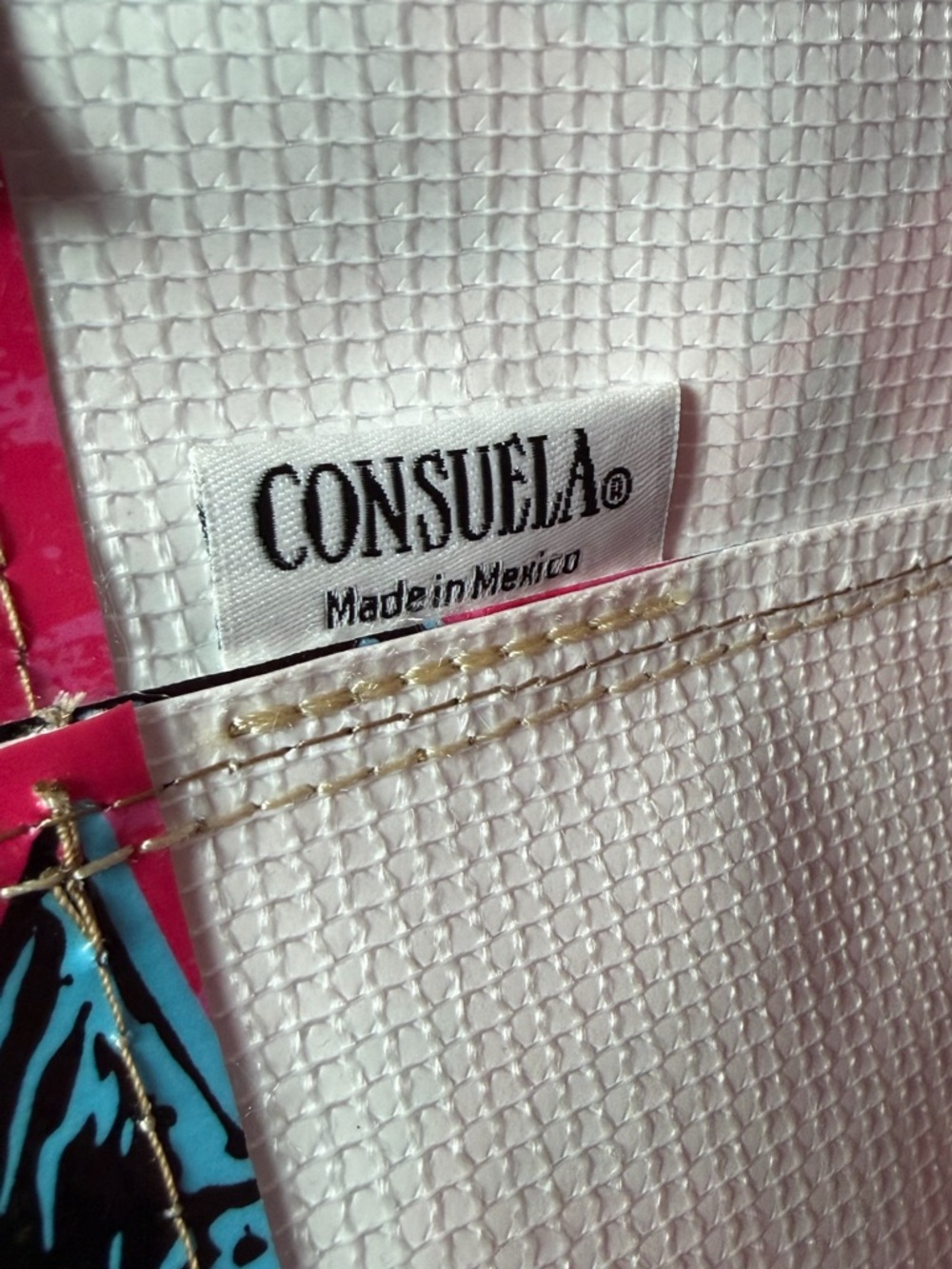 Consuela Grab N Go Mini Presley - NWOT - Picture 10 of 10
